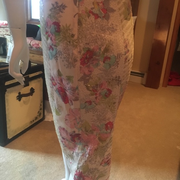 Yigal Azrouël Pencil Skirt - Picture 7 of 7